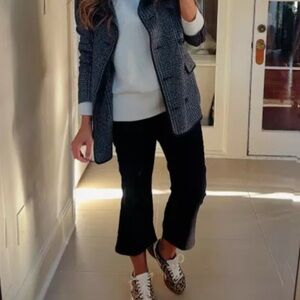 Cabi 4907 New in package tuxedo Flare jeans